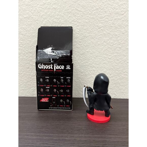 CultureFly Scream Ghost Face Mystery Vinyl Figure - Classic Style A - Picture 2 of 5